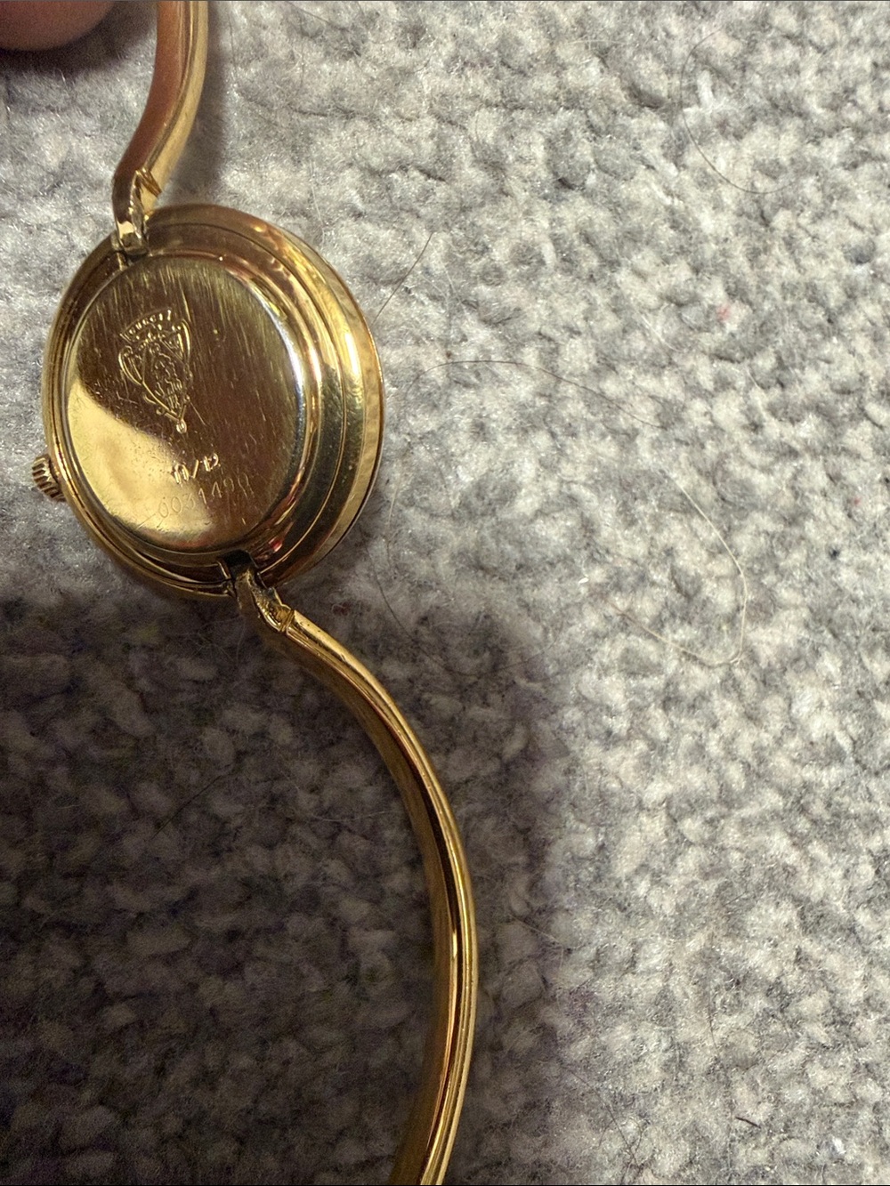 Gucci Gold-Tone Bracelet Watch with Green, Red, Blue, Purple and Silver Bezels - Picture 6 of 6